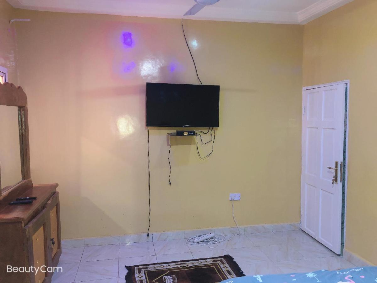 Awamuulamin Manneh Guest House Abuko Luaran gambar