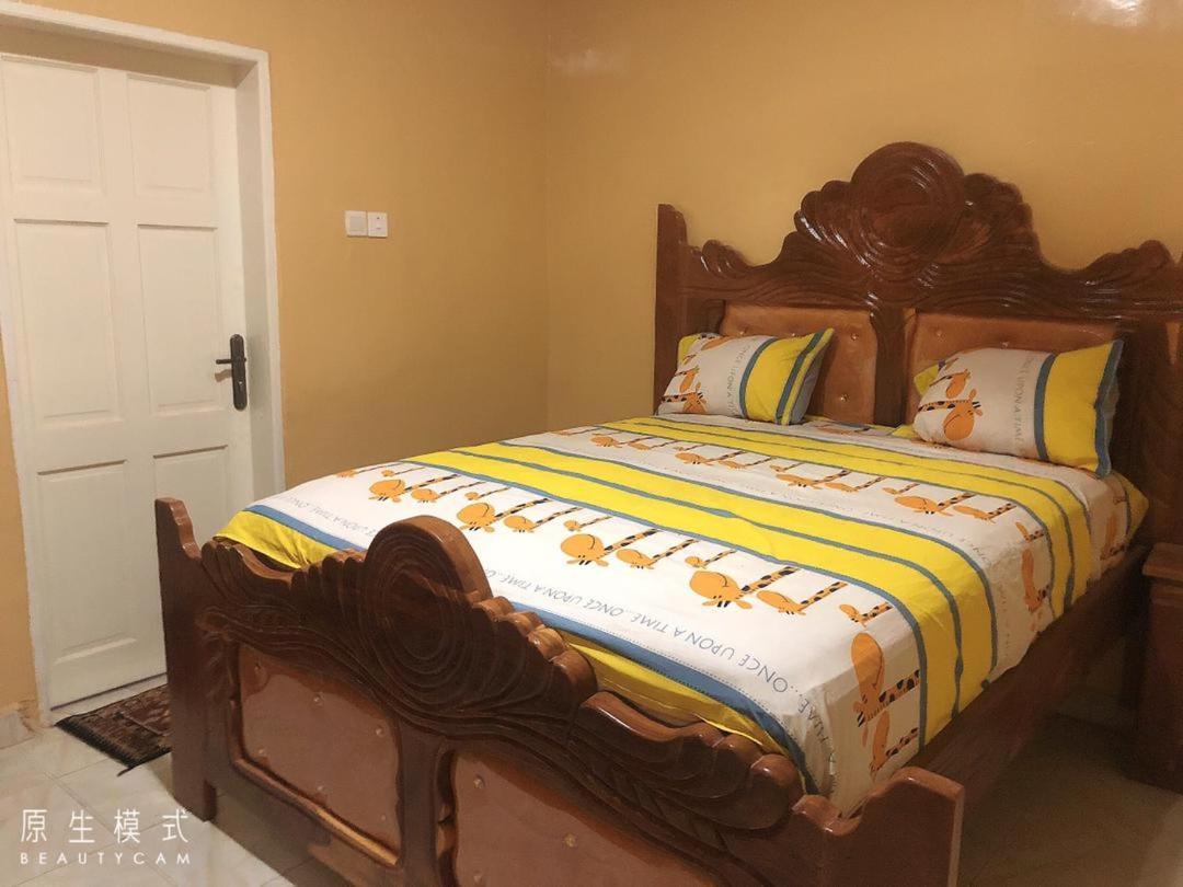 Awamuulamin Manneh Guest House Abuko Luaran gambar